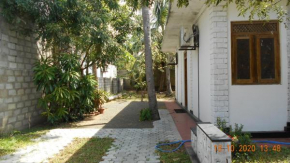 Three room (2 A/C) rest house in Arugam bay